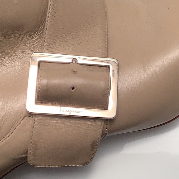 Beautiful Ferragamo shoes! Purchased in NYC. - Picture 5 of 5